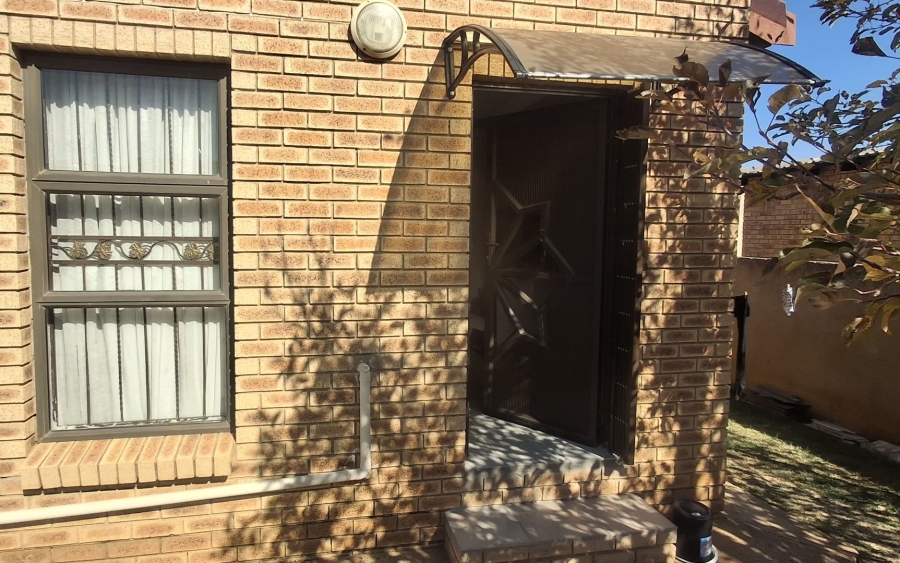 To Let 1 Bedroom Property for Rent in Panorama Free State